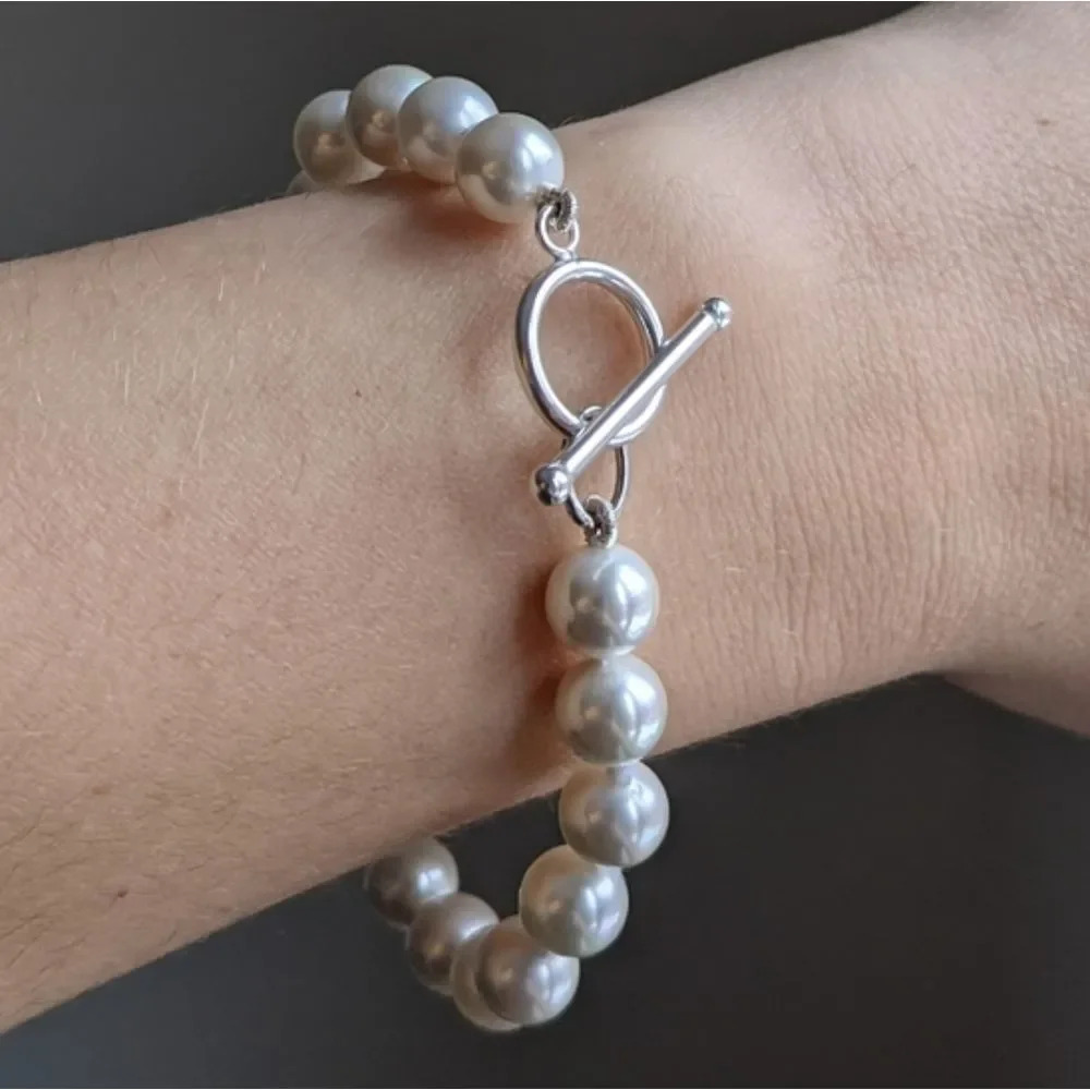 White Seashell Pearls Bracelet &  Silver